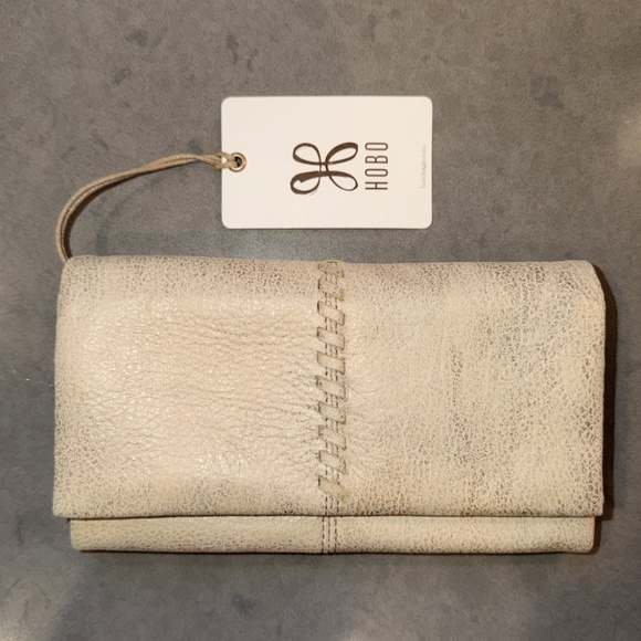 HOBO Keen Continental Wallet, Metallic Gold, Rare Discontinued, Wristlet, NWT - Picture 1 of 7